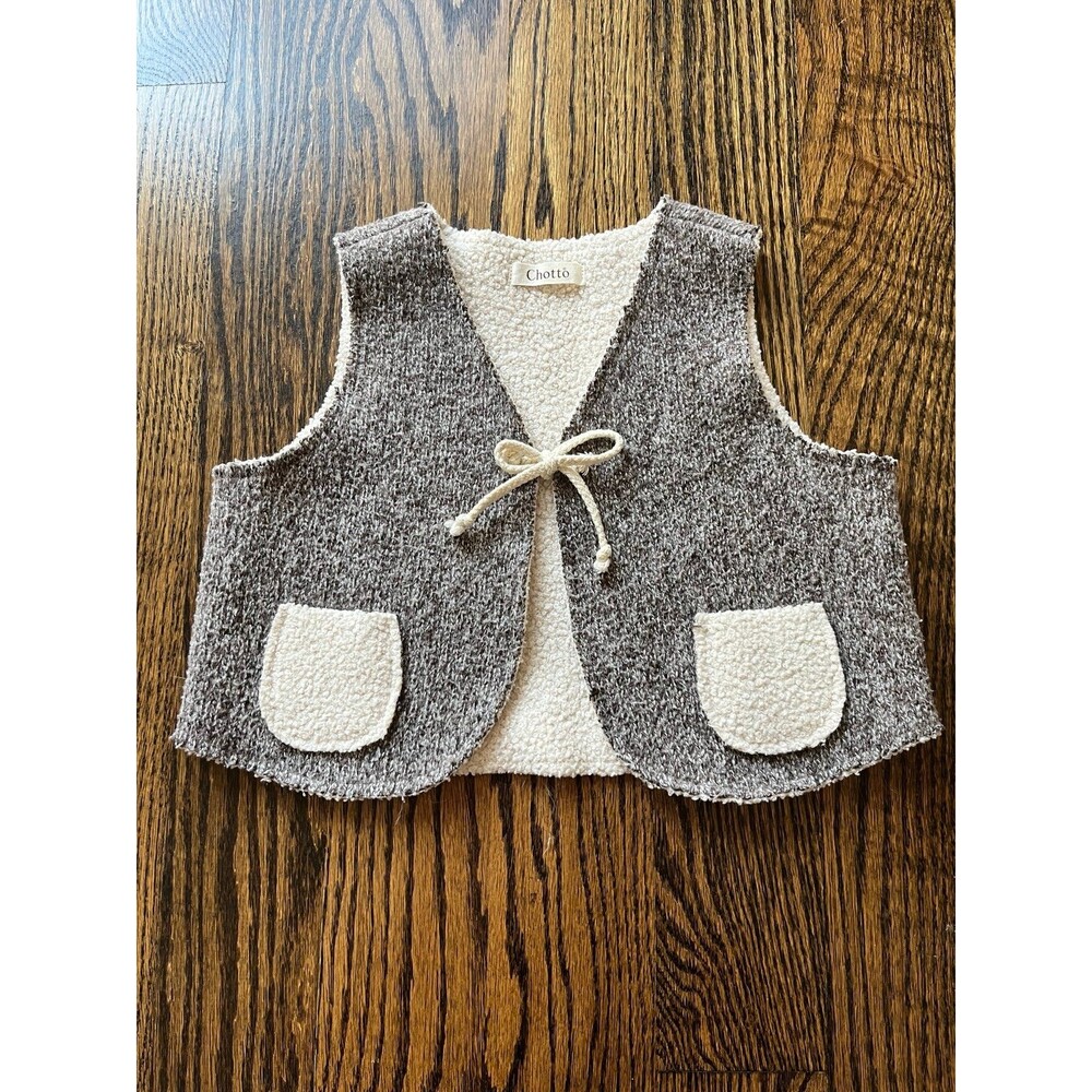 Chotto Baby Girls Gray Knit Vest with Pockets (2Y)